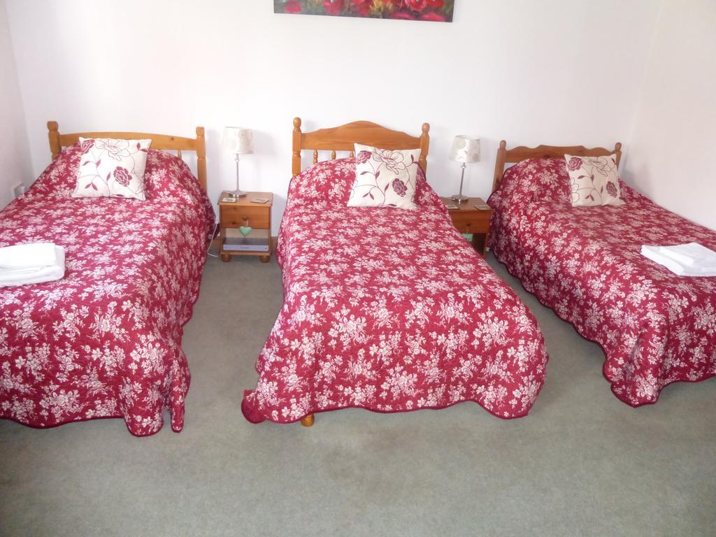 Strawberry Cottage B&B Хедж Энд Номер фото