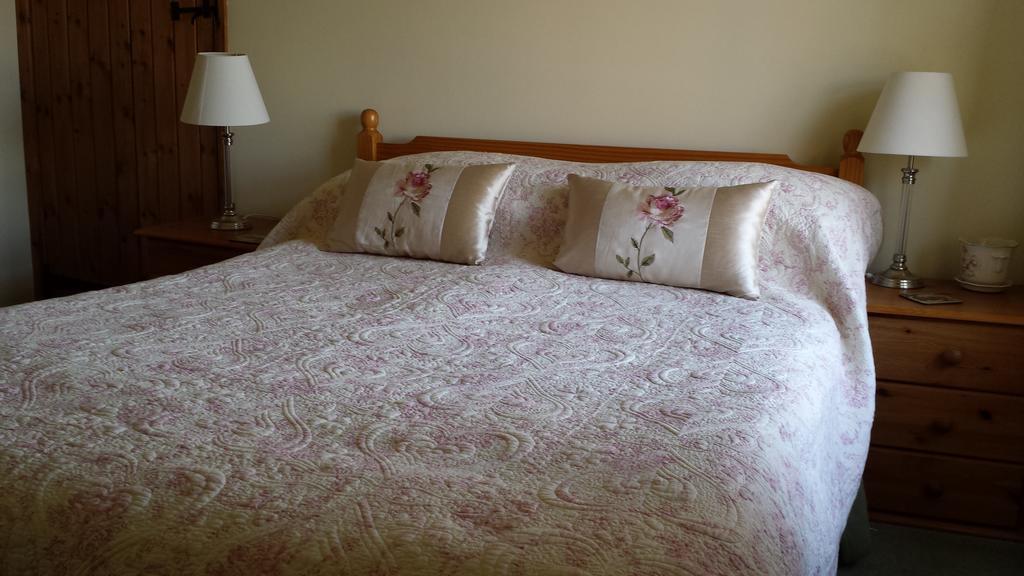Strawberry Cottage B&B Хедж Энд Номер фото