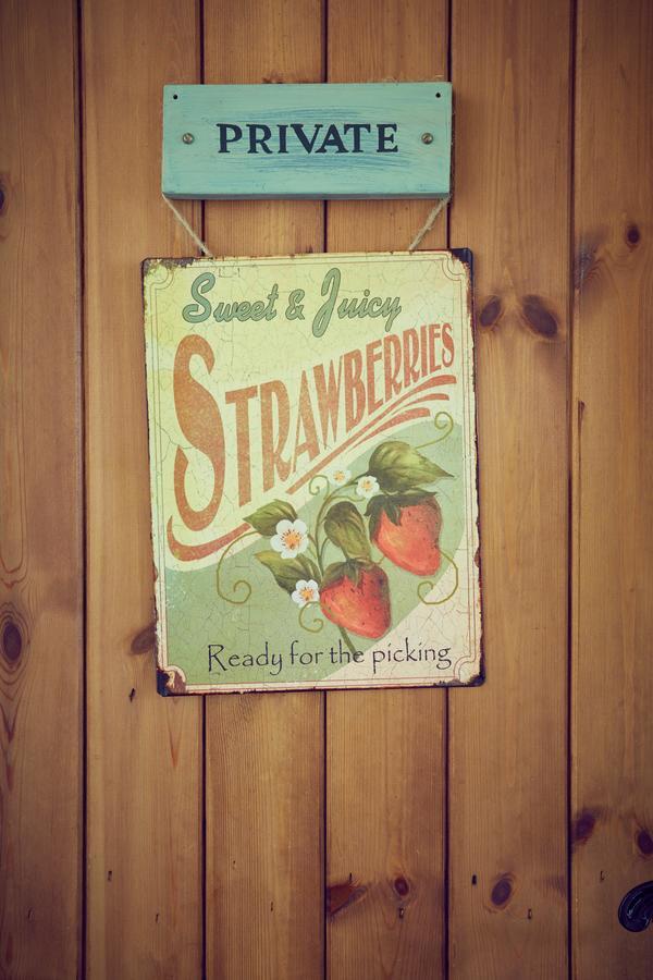 Strawberry Cottage B&B Хедж Энд Экстерьер фото